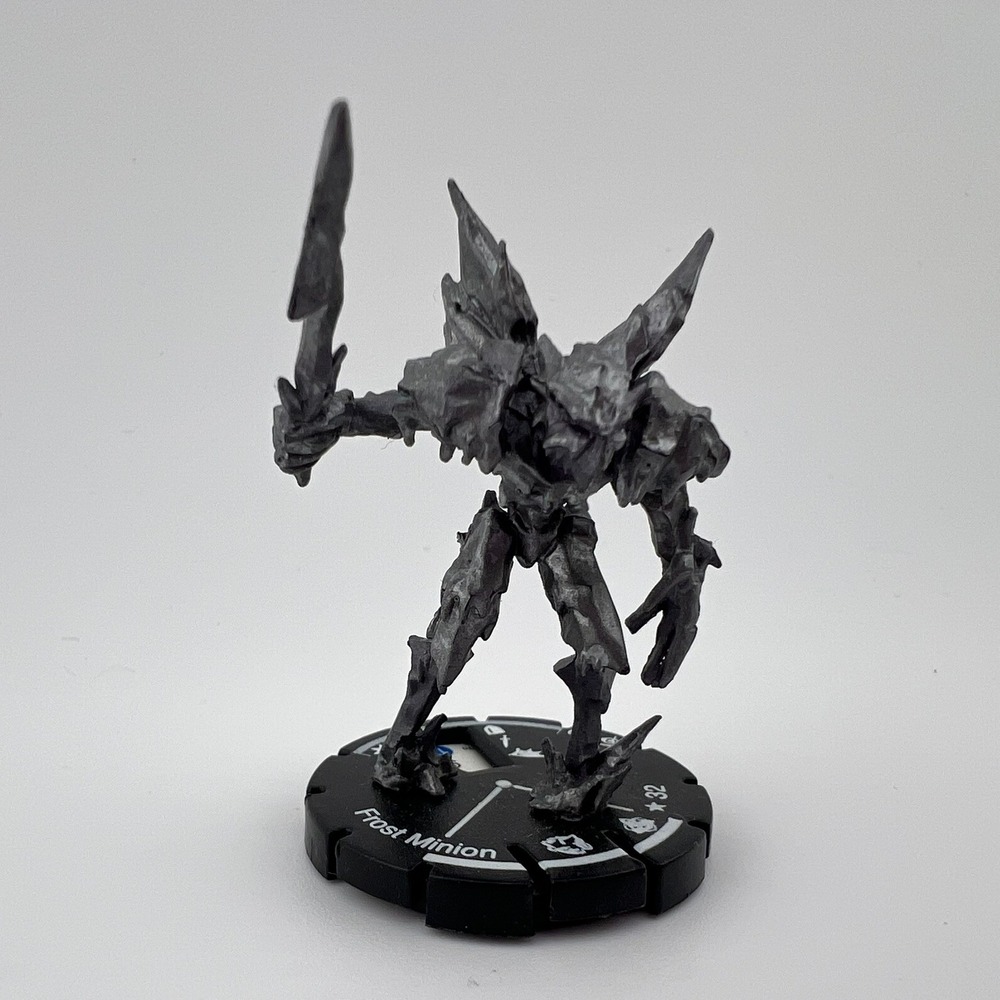 HeroClix Frost Minion #010 WizKids Miniature Spinning Combat Dial